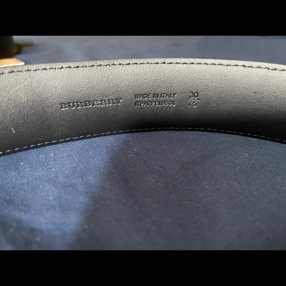 Brand New Navy Burberry Belt